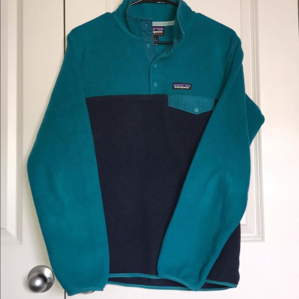 Patagonia fleece button down women’s